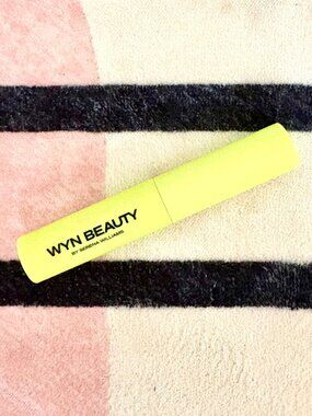 **5/$25** BEAUTY – WYN Beauty BIG VISION LENGTHENING & DEFINING TUBING MASCARA